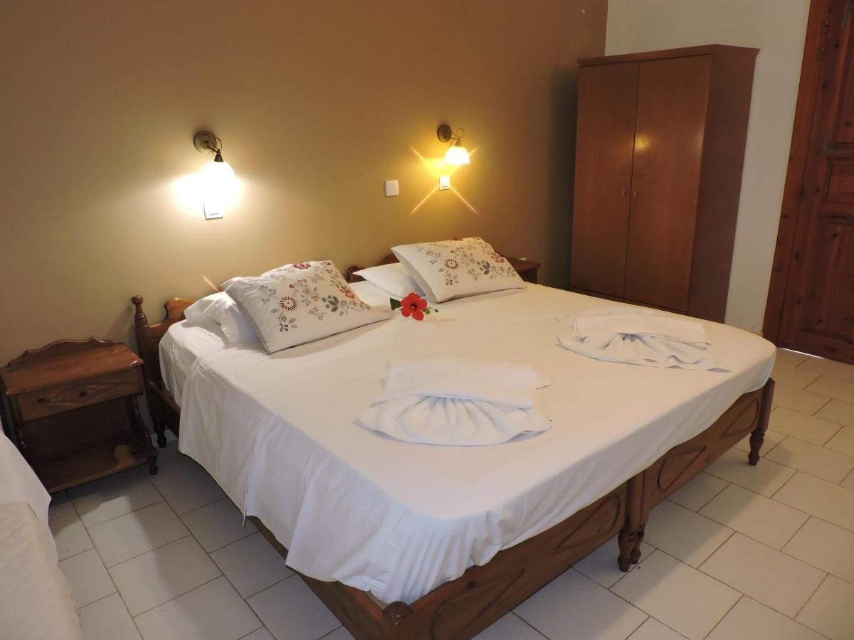 אמופי Maria Apartments מראה חיצוני תמונה