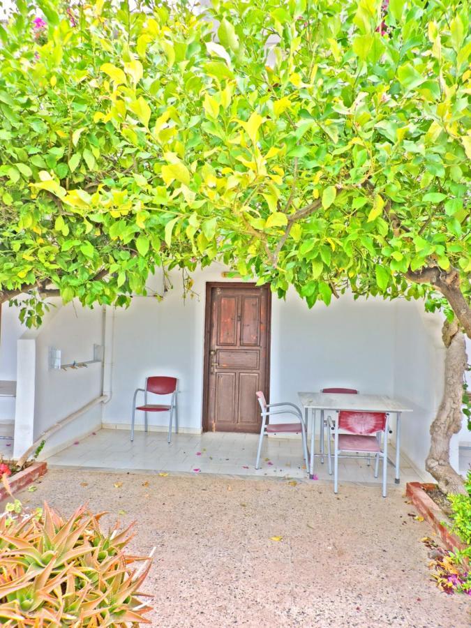 אמופי Maria Apartments מראה חיצוני תמונה