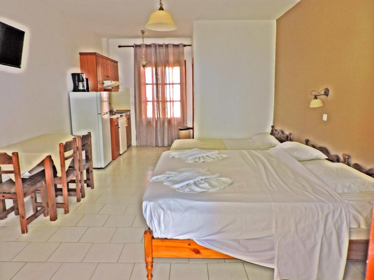 אמופי Maria Apartments מראה חיצוני תמונה